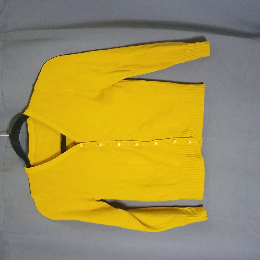 Vintage gold/yellow sweater